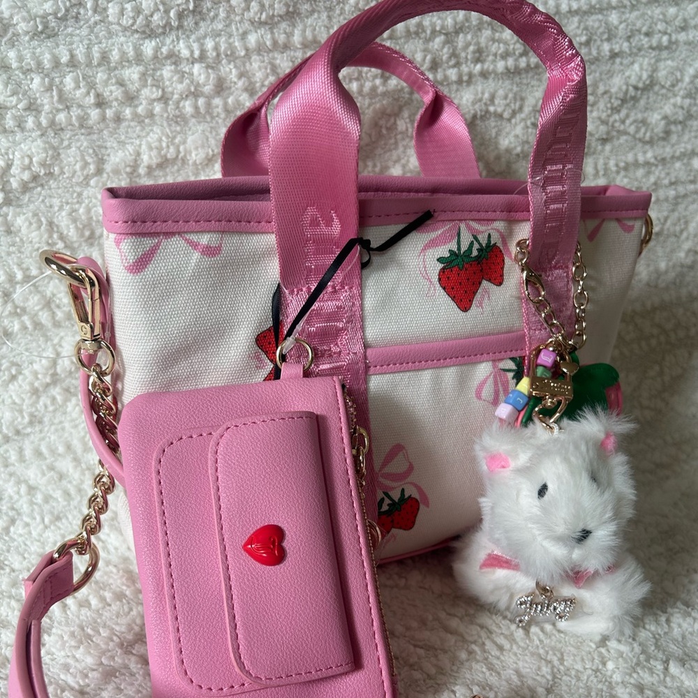 Juicy Couture Strawberry Festival Mini Crossbody Tote Pink Diamond Retro Canvas - Picture 2 of 5